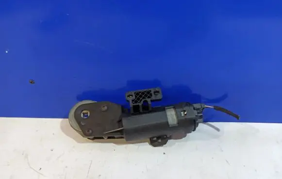Saab 9-3 Ver1 Seat adjustment motor 8317826 24467320