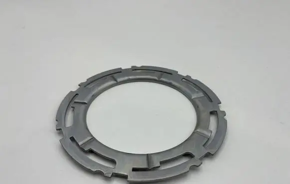 Volvo XC40 In tank fuel pump screw locking ring/nut 7540058AA