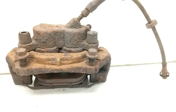Volvo XC90 Front brake caliper