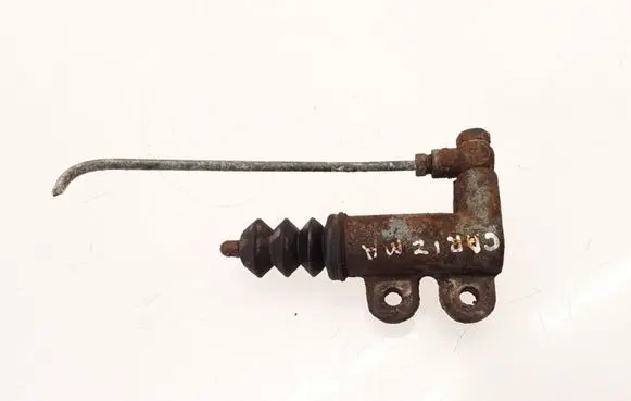 Clutch slave cylinder