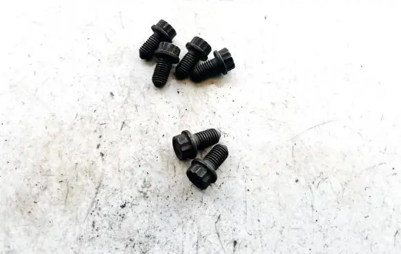 Seat Leon (1P) Nuts/bolts 