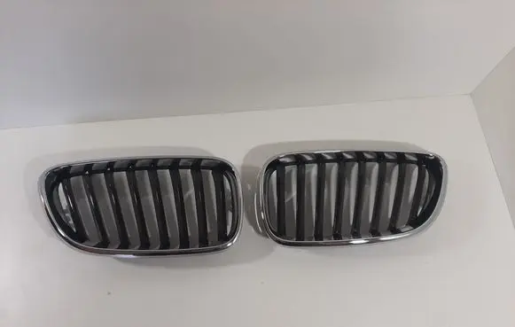 BMW 2 F22 F23 Front bumper upper radiator grill 2336815 2336816