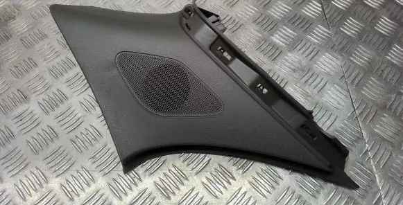 Porsche Macan (95B) (D) pillar trim (bottom) 95B867245