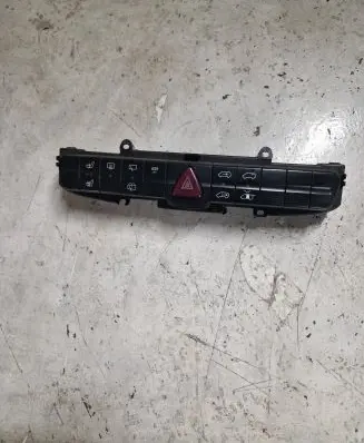 Mercedes-Benz Vito Viano W639 Hazard light switch A6395454707