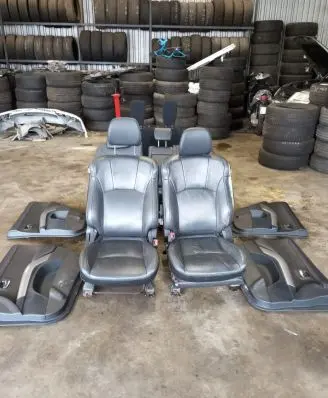 Mitsubishi Outlander Seat set 