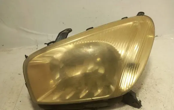 Toyota RAV 4 (XA10) Headlight/headlamp