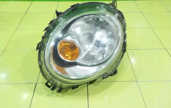 Mini One - Cooper Clubman R55 Headlight/headlamp 0301225702