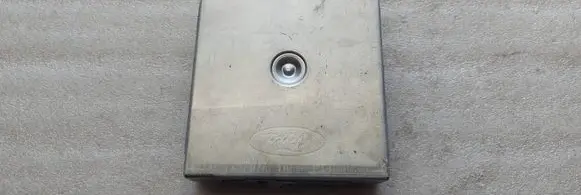 Ford Sierra Engine control unit/module 88GB12A650EA 8GEA