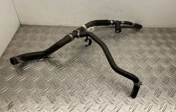 Ford Kuga II Engine coolant pipe/hose F1F18B504DE