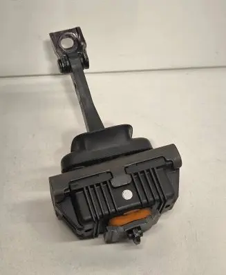 BMW X6 E71 Front door check strap stopper 7141024