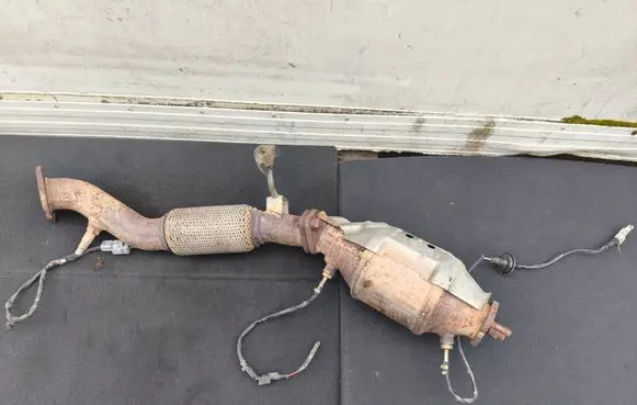 KIA Sportage Catalyst/FAP/DPF particulate filter G2B460