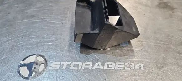 BMW 5 E39 Radiator mount bracket 17111737707