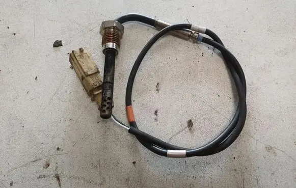 Audi A5 Exhaust gas temperature sensor 4H0906088AF