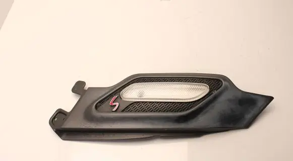 Mini Cooper Countryman R60 Front fender indicator light 9803127