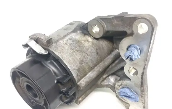 Toyota Auris E180 Oil filter mounting bracket T025nm Aic7