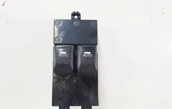 KIA Pro Cee'd II Electric window control switch 93570A2100 MA102013617