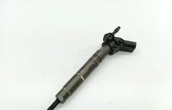 Mercedes-Benz ML W164 Fuel injector A6420700487
