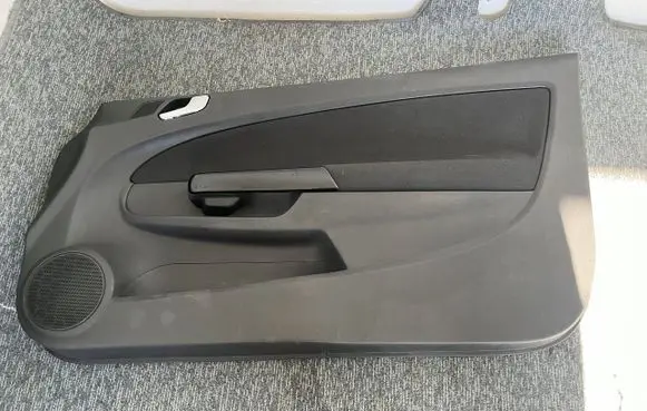 Opel Corsa D Front door card panel trim
