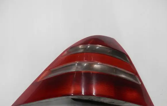 Mercedes-Benz S W220 Rear/tail lights A2208200164