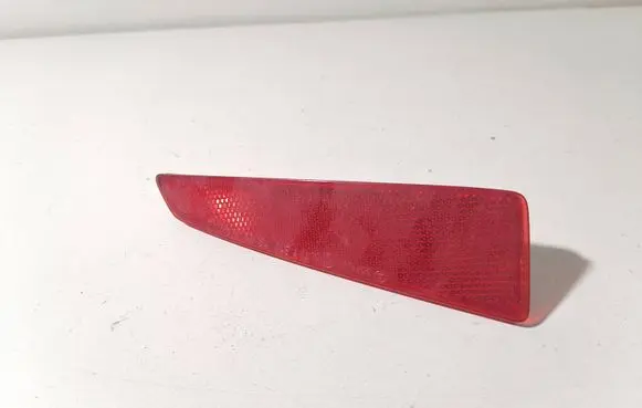Front fender indicator light