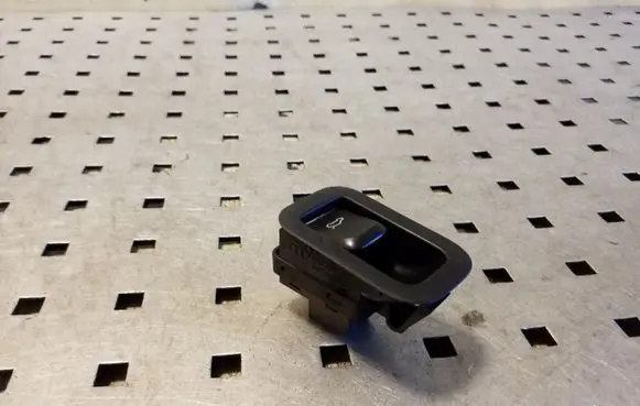 Audi A8 S8 D4 4H Tailgate opening switch 4H0959831A
