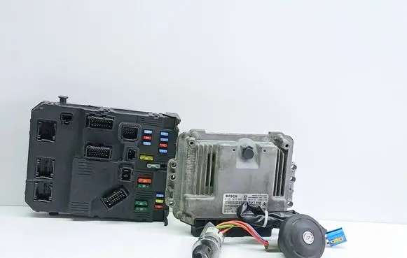 Citroen Xsara Picasso Engine ECU kit and lock set 9661773880 0281012466 9653958980
