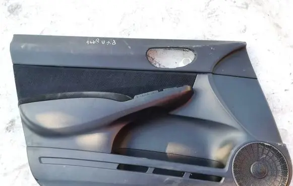 Honda Civic Front door card panel trim 200811260144 20081126-0144