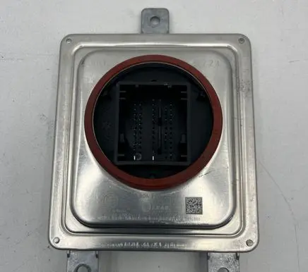 BMW 3 G20 G21 Headlight ballast module Xenon E061708 6585900