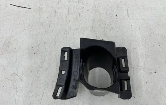 Mercedes-Benz E C207 W207 Front bumper mounting bracket a2078851516