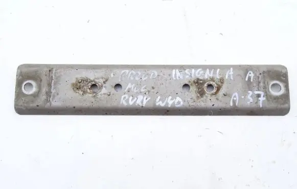 Opel Insignia A Muffler mount bracket/holder 