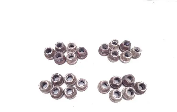 Iveco Daily 45 - 49.10 Nuts/bolts