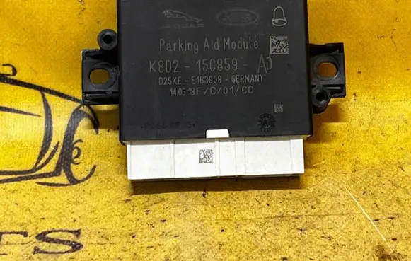 Land Rover Evoque II Parking PDC control unit/module K8D215C859AD