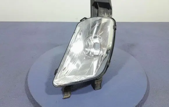 Peugeot 308 Front fog light 9674041680