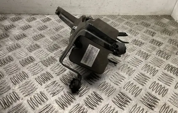 BMW X5 F15 ABS Pump 6884729 6884730