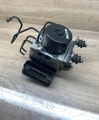 Volkswagen Transporter - Caravelle T5 ABS Pump 7H0907379R