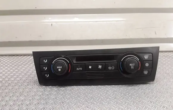BMW 1 E81 E87 Climate control unit 6983944