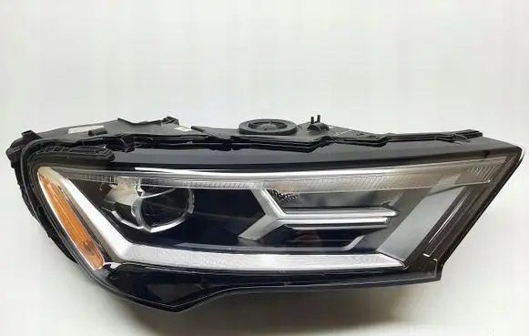 Audi Q7 4M Headlight/headlamp 4M0941012B