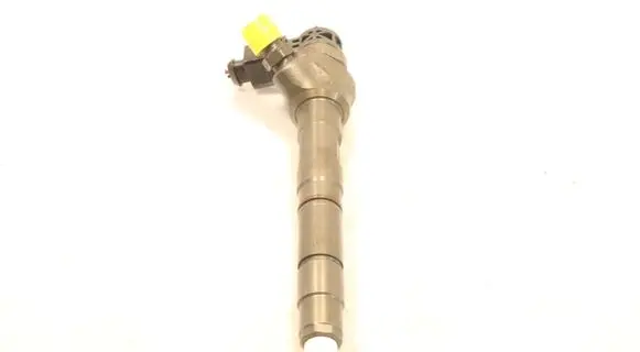 Audi A4 S4 B8 8K Fuel injector 0445110369