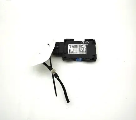 BMW 8 G15 Blind spot module 7915643