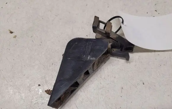 Toyota Yaris Other exterior part 391F0