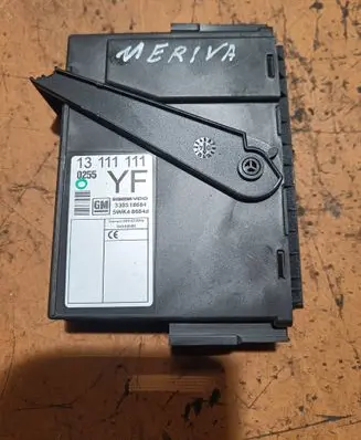 Opel Meriva A Comfort/convenience module 13111111 330518684 5WK48664