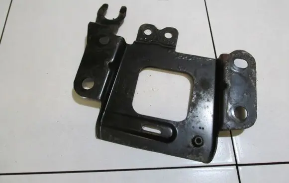 Ford Mondeo MK IV Battery tray 6G9NR6K034DE