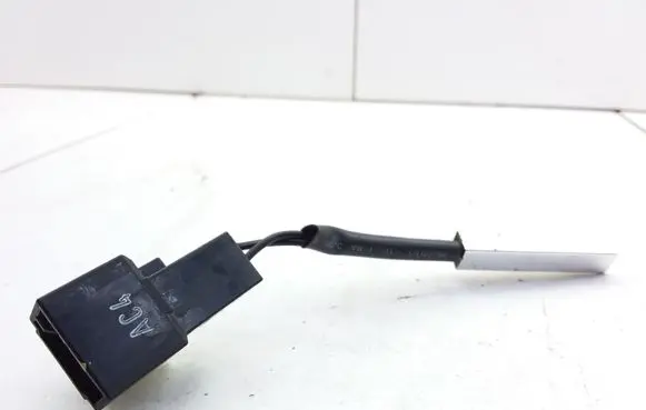 KIA Sorento Oil temperature sensor LR102286