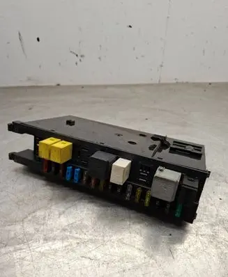 Mercedes-Benz C W203 Fuse box set 2035454701 5DK00848675