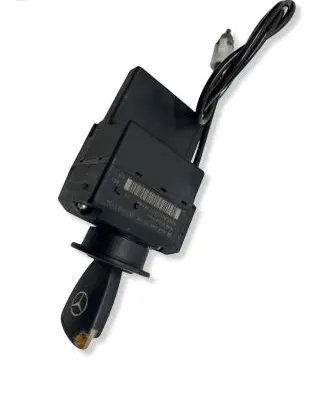 Mercedes-Benz C W203 Ignition lock 2035450608