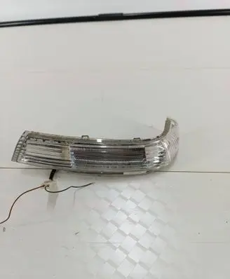 Volkswagen Touareg I Mirror indicator light 7L6949102 90230 4105