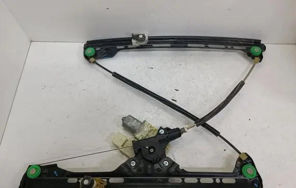 Citroen C4 II Picasso Front door window regulator with motor 9675924680 C06447200