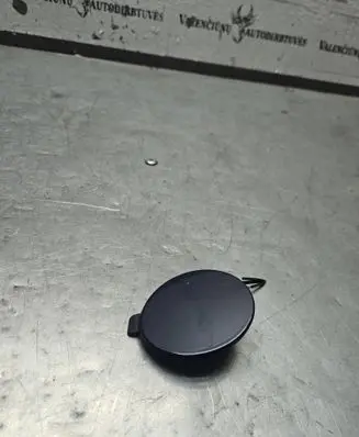 Ford Fiesta Front tow hook cap/cover 18468
