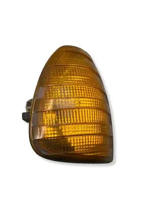Mercedes-Benz W123 Front indicator light 213231