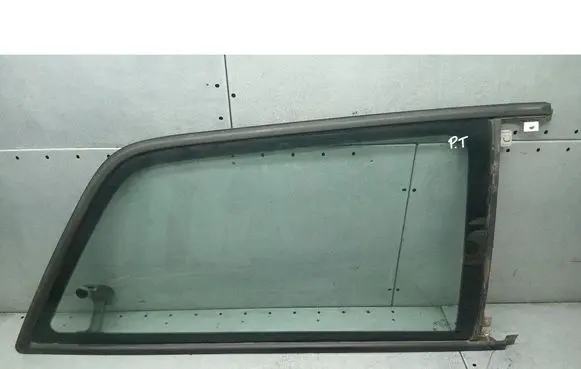 Audi A3 S3 8L Rear side window 